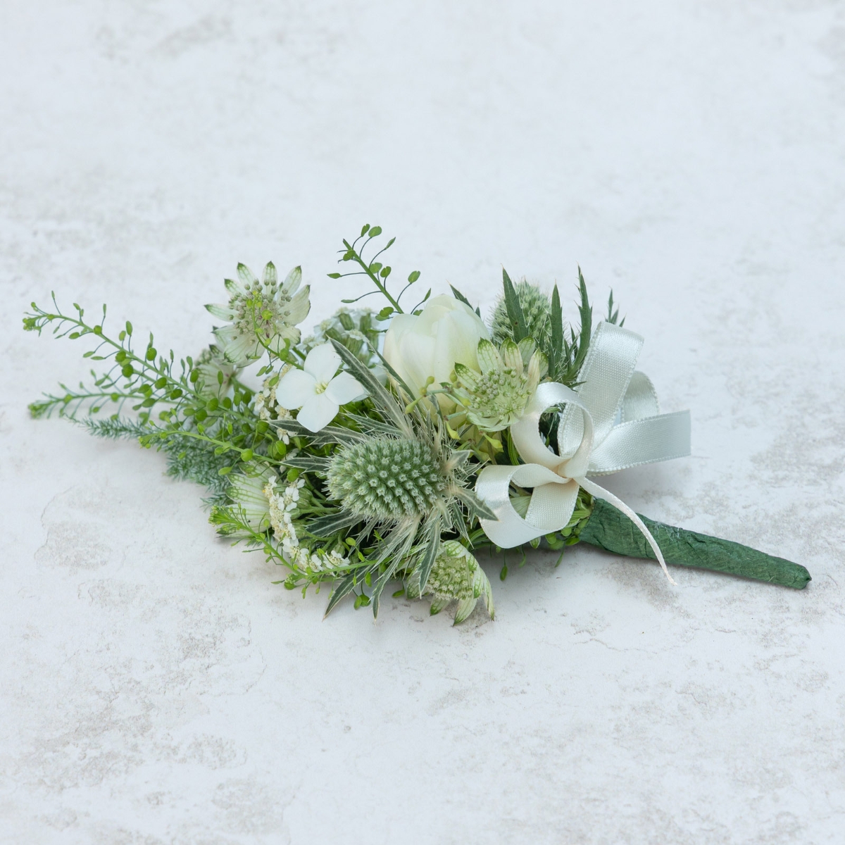 Harlow Natural Corsage