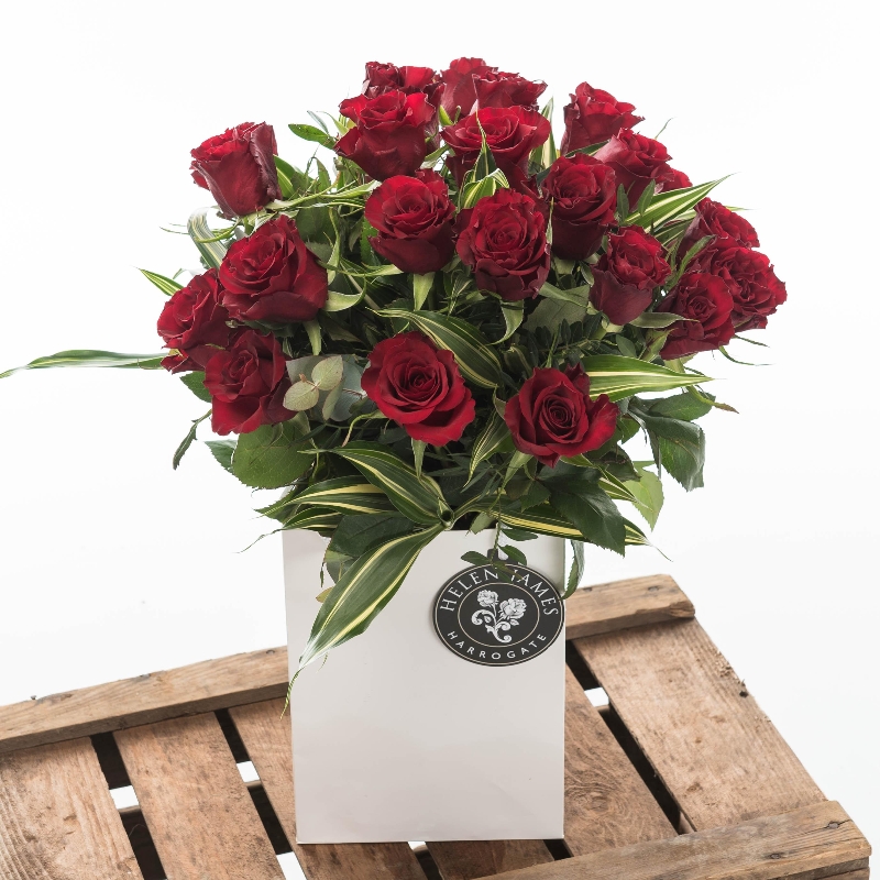 Rome (24 Roses)